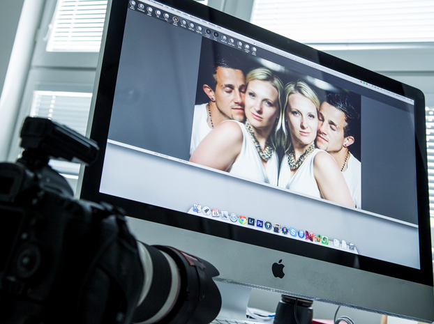Fotografovanie do počítača pri štúdiovom fotení